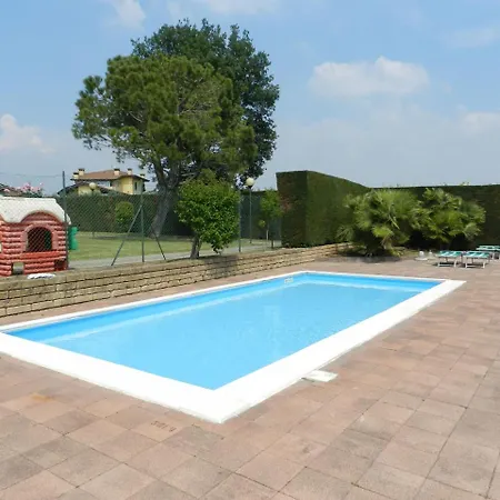 Il Grappolo 2 - Regarda Travel * Lazise