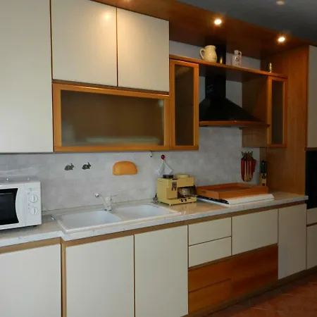Il Grappolo 2 - Regarda Travel Lazise